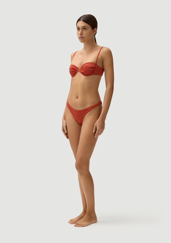 Fella Gabriel Top Sahara