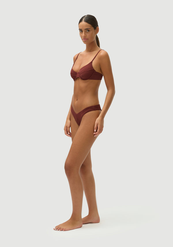 Fella Gareth Top Fudge