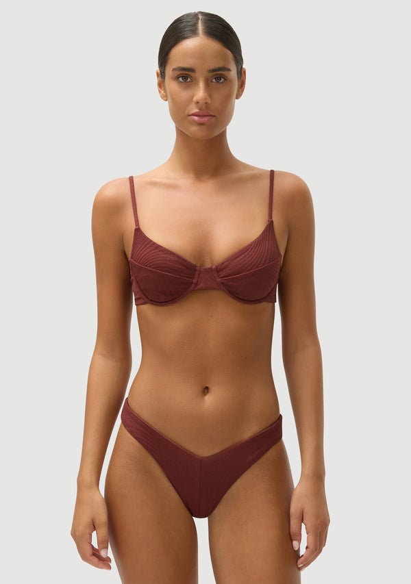 Fella Gareth Top Fudge