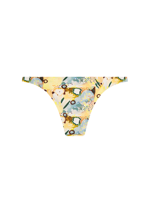 Fella Mr Smith Bottom Day In The Garden