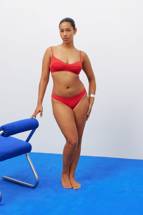 Fella Solomon Top Ferrari