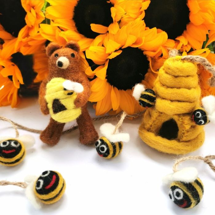 Felt So Good Handmade Biodegradable Felt Bumblebee Garland Home Decoration
