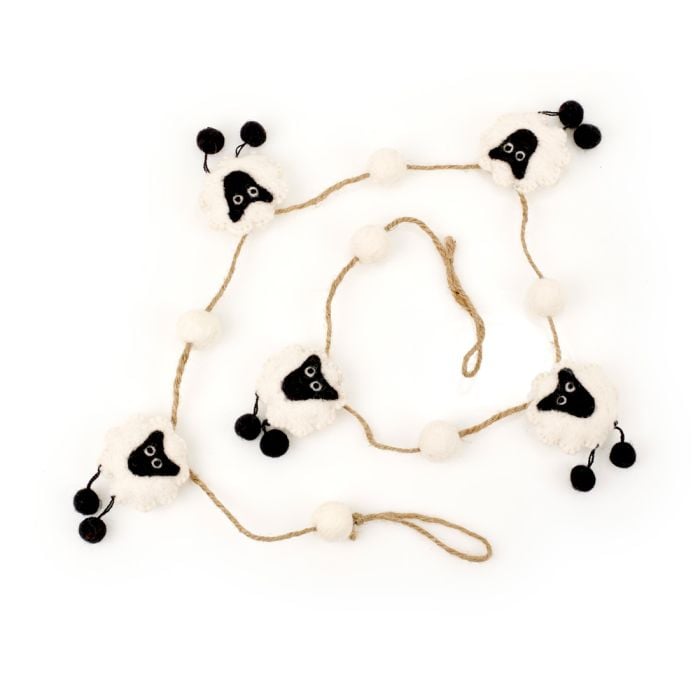 Felt So Good Handmade Biodegradable Felt Sheep Garland Farmyard Home Decoration
