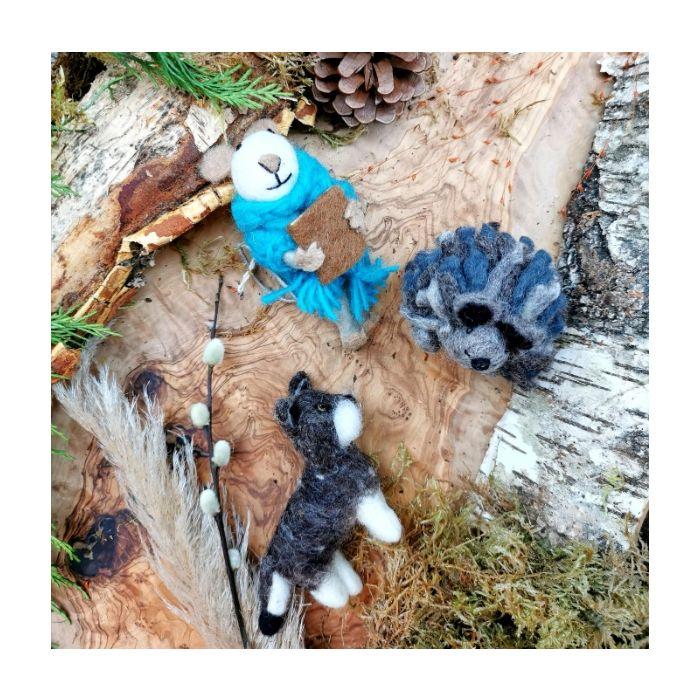 Felt So Good Handmade Felt Archie Mouse Hanging Decoration