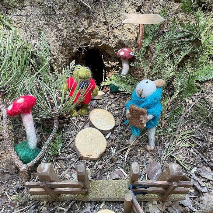 Felt So Good Handmade Felt Archie Mouse Hanging Decoration