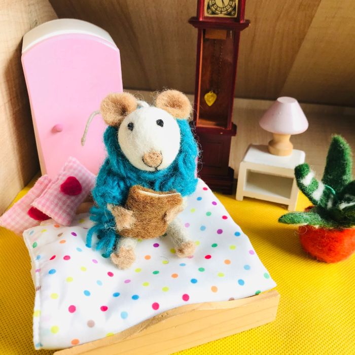 Felt So Good Handmade Felt Archie Mouse Hanging Decoration