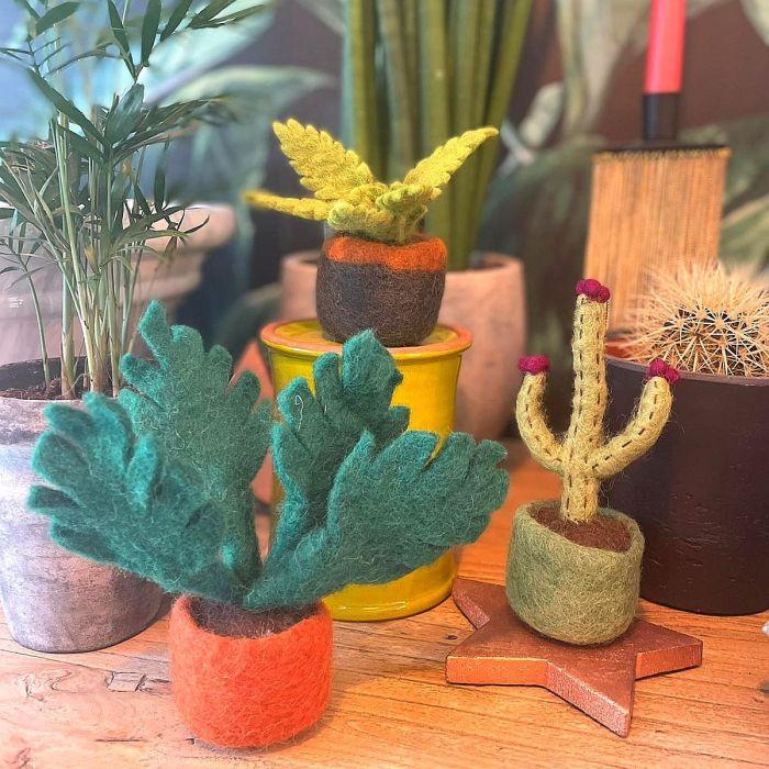 Felt So Good Handmade Felt Biodegradable Fake Miniature Plants Decoration