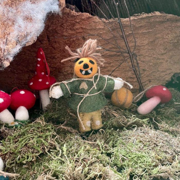 Felt So Good Handmade Felt Biodegradable Hanging Pumpkin Scarecrow Halloweeen Decoration