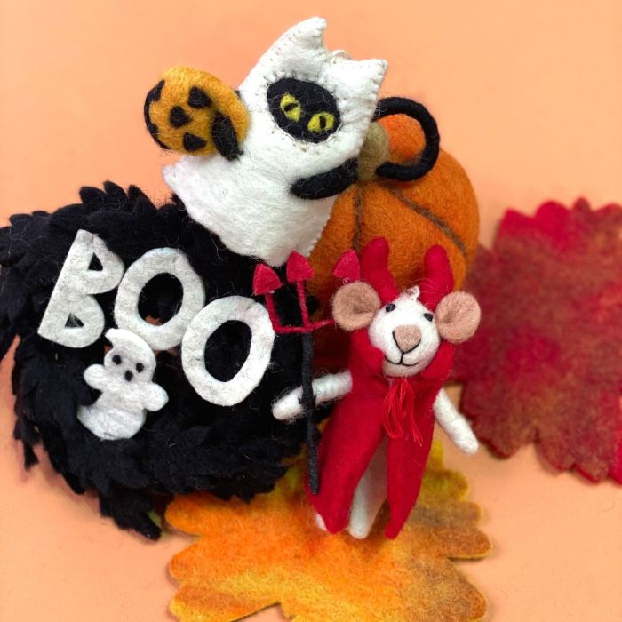 Felt So Good Handmade Felt Boo Cat Hanging Halloween Decoration