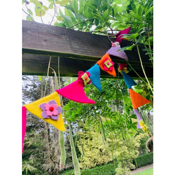Felt So Good Handmade Felt Bright Blooms Bunting 200cm Garland Home Decoration