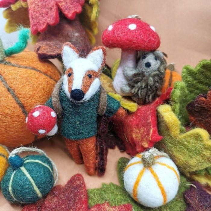 Felt So Good Handmade Felt Frankie Foraging Fox Decoration