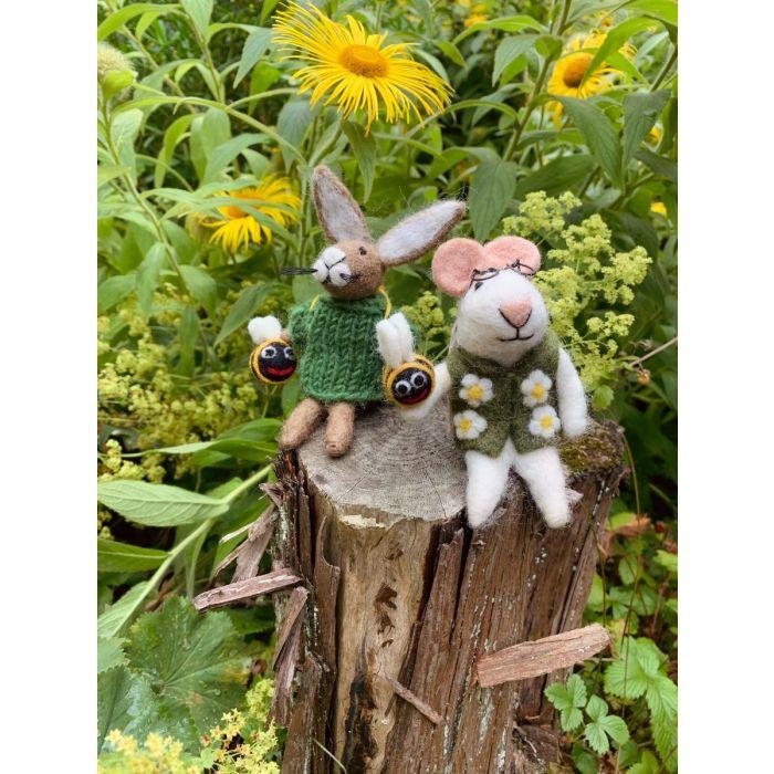 Felt So Good Handmade Felt Isaac The Mouse Hanging Bumblebee Decoration