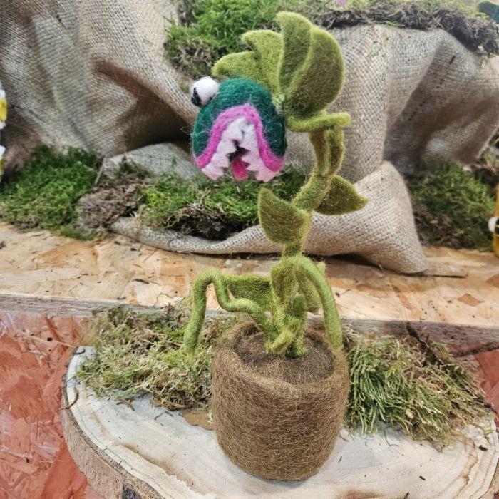 Felt So Good Handmade Felt Little Shop Of Horrors Plant Standing Decoration