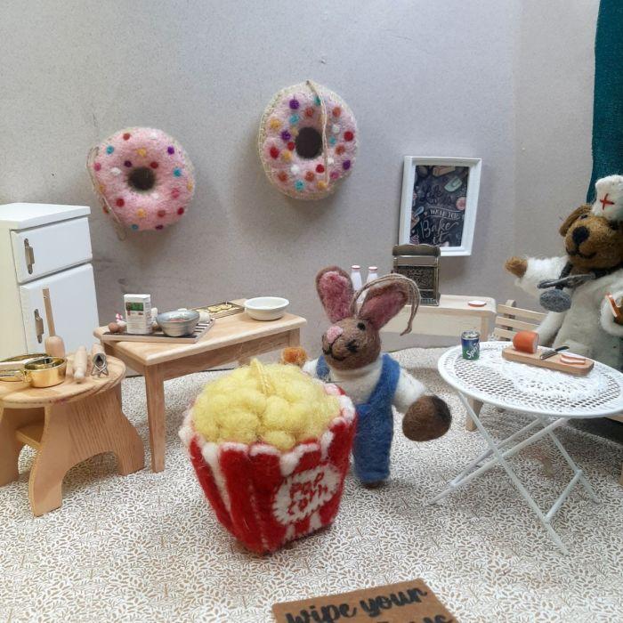 Felt So Good Handmade Felt Poppin' Pop Corn Hanging Decoration