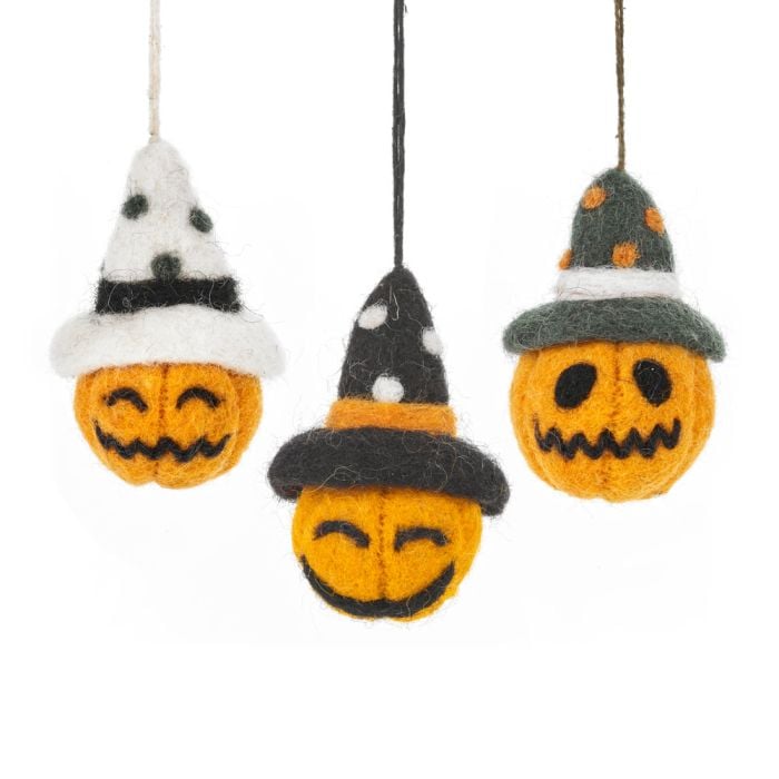 felt so good Handmade Felt Pumpkin Bauble Trio Hanging Halloween Decorations