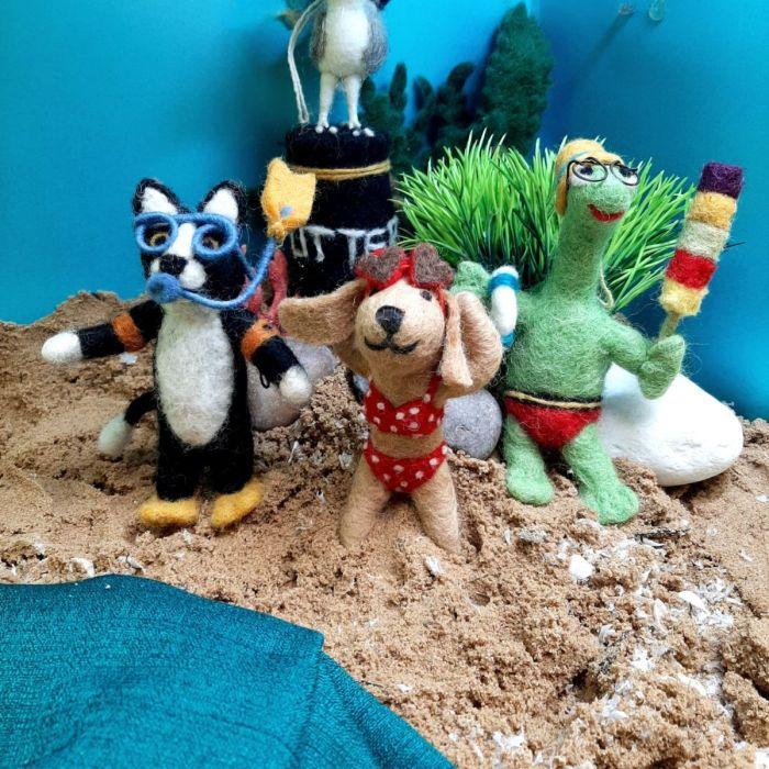 Felt So Good Handmade Felt Snorkelling Cat Hanging Decoration