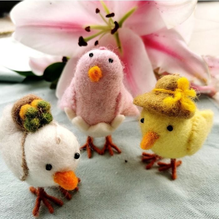 Felt So Good Handmade Needle Felt Chirpy Chicks Hanigng Easter Decoration