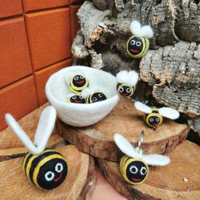 Felt So Good Handmade Needle Felt Fair Trade Bee Keyring