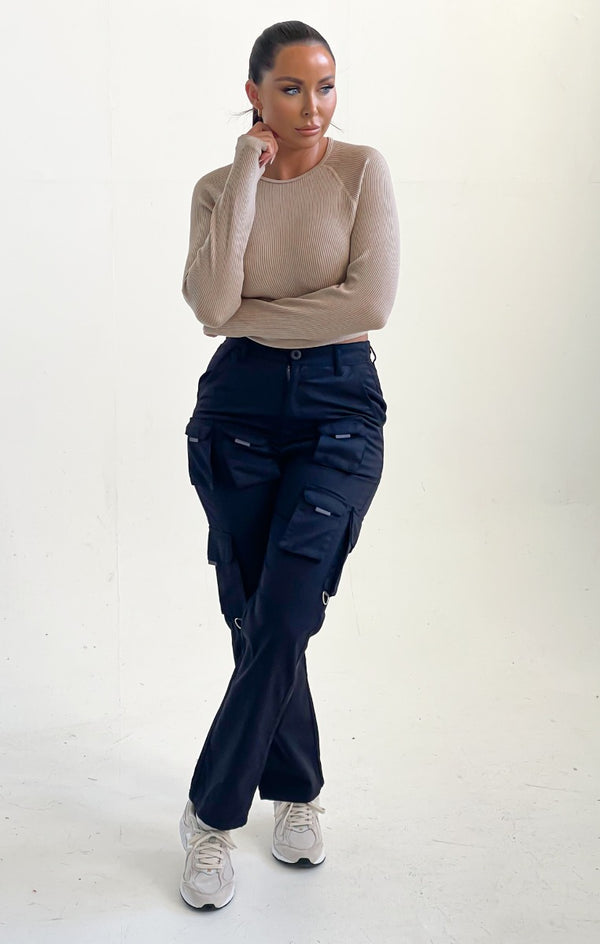 femme luxe Black High Waisted Button Up Three Side Pocket Straight Leg Cargo Trousers - Violetta