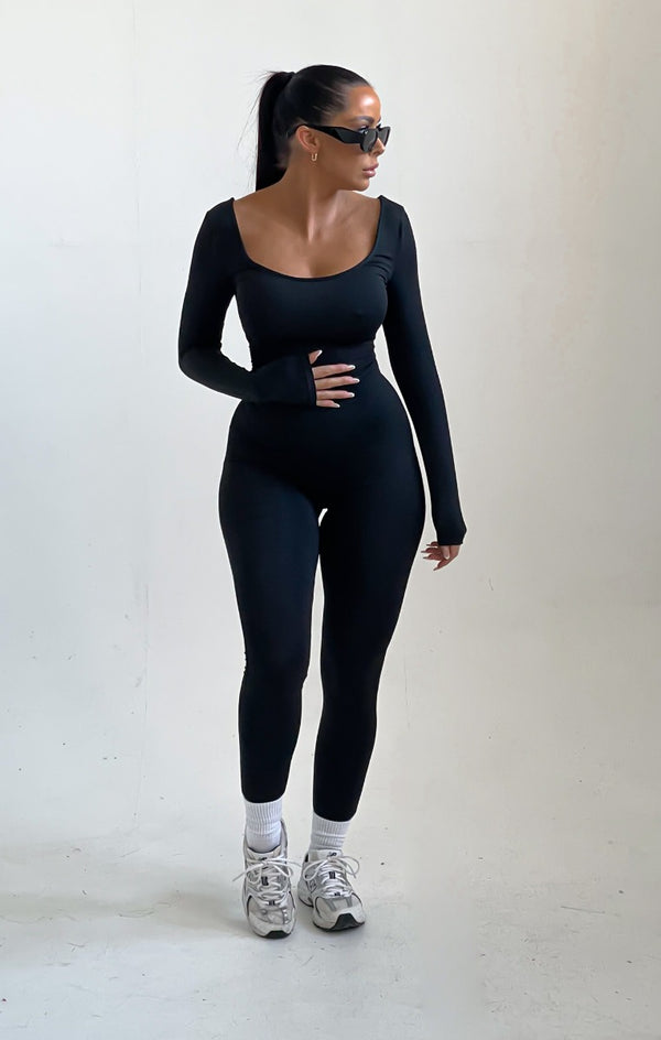 Femme Luxe Black Long Sleeve Fitted Jumpsuit - Esmereldaa