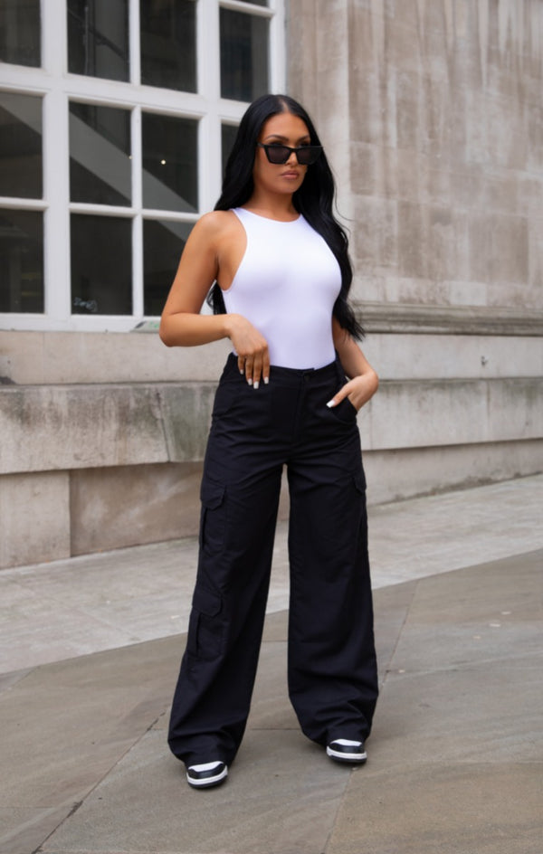 femme luxe Black Oversized Straight Leg Two Side Pockets Cargo Trousers - Ella