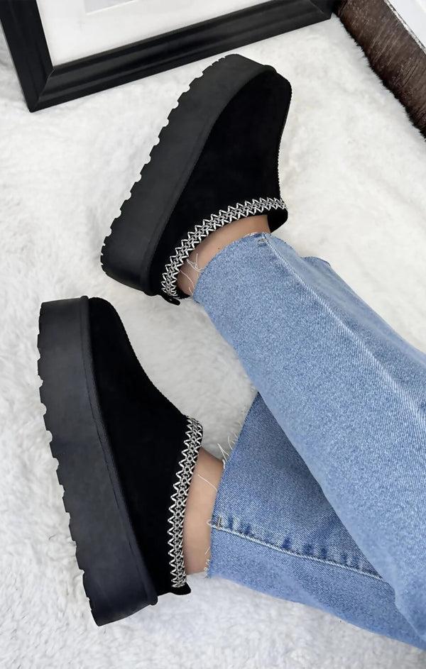 Femme Luxe Black Platform Slip On With Embroidered Braid Slippers - Salva