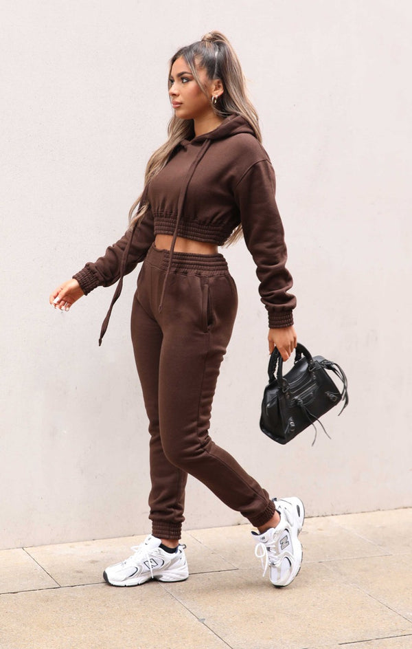 femme luxe Chocolate Long Sleeve Crop Hoodie High Waisted Joggers Shirred Detail Fleece Loungewear Set - Costella