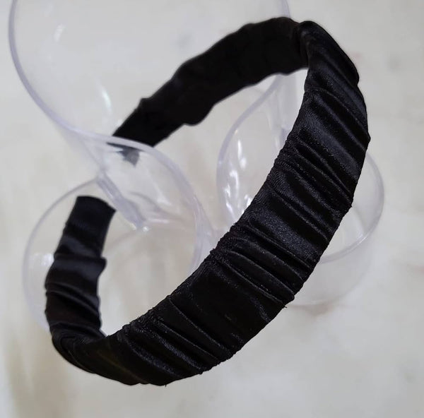 femme luxe Black Diagonal Wide Headband - Karlie