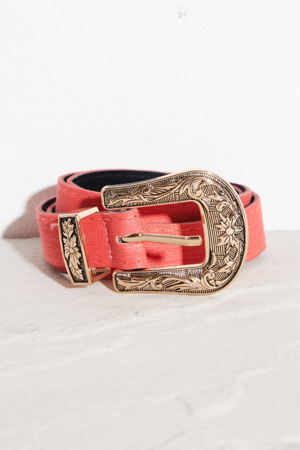 femme luxe Red Detail Buckle Belt - Novah