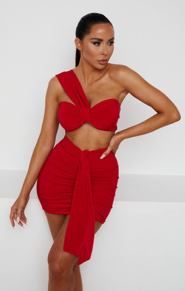 femme luxe Red Ruched Knot Skirt - Carter