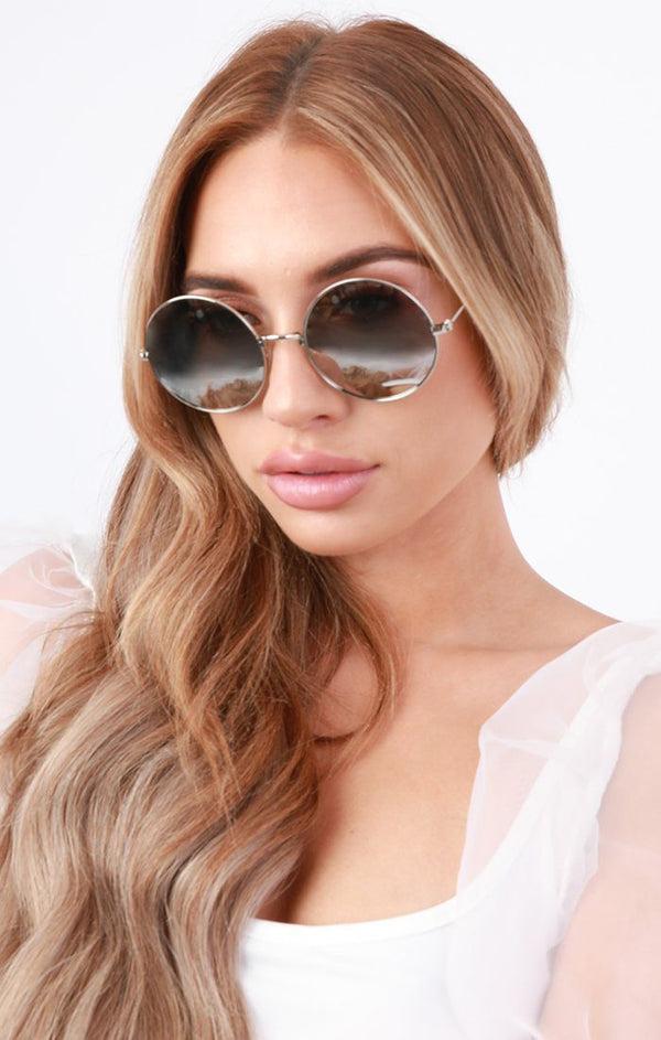 femme luxe Silver Mirrored Round Sunglasses - Alivia