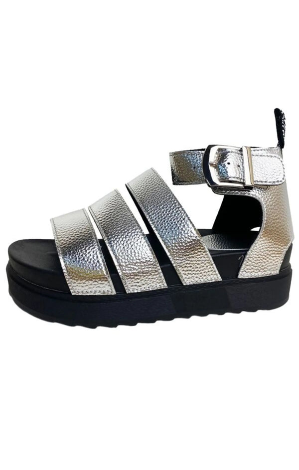 femme luxe Silver Gladiator Style Flat Sandals - Zarina