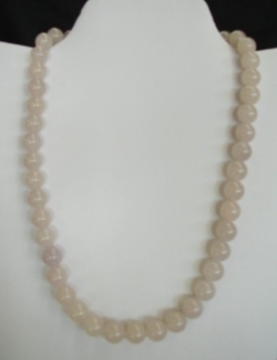 feng shui import Rose Quartz Necklace