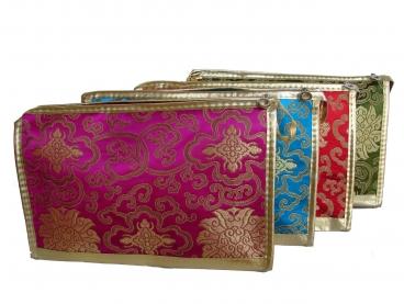 feng shui import Small Clutch