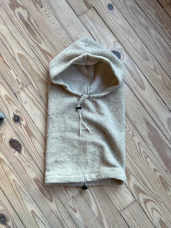 fera RECYCLE WOOL HOOD