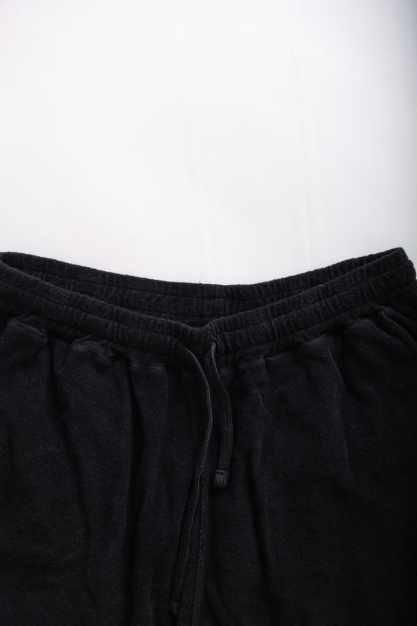 Fera SIMPLE SHORT - BLACK