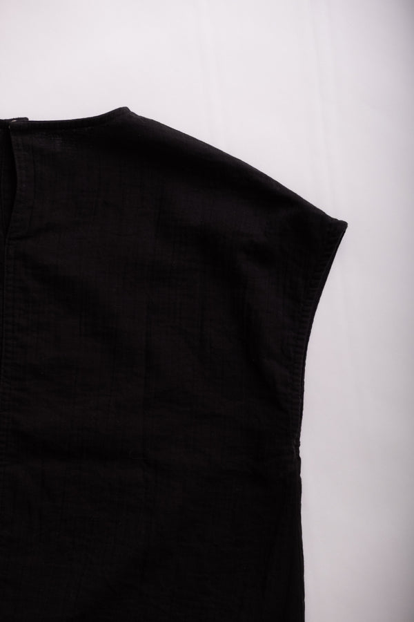 Fera SLIP ON BLOUSE CAP SLEEVE - BLACK