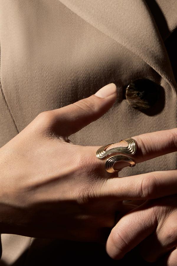 Fernando Jorge Stream Lines Open Ring