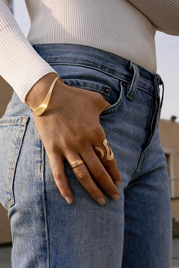 Fernando Jorge Stream Lines Wave Ring