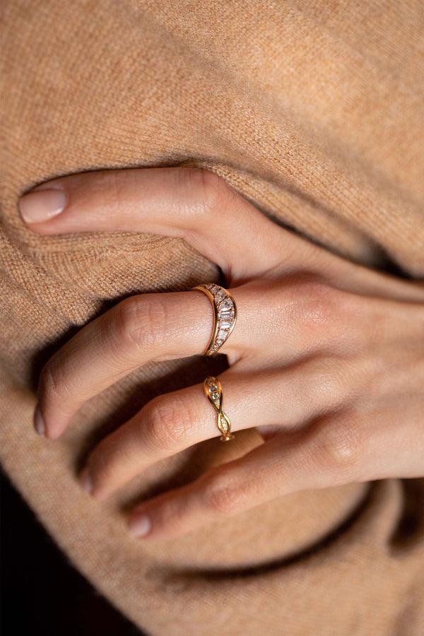 Fernando Jorge Stream Wave Ring