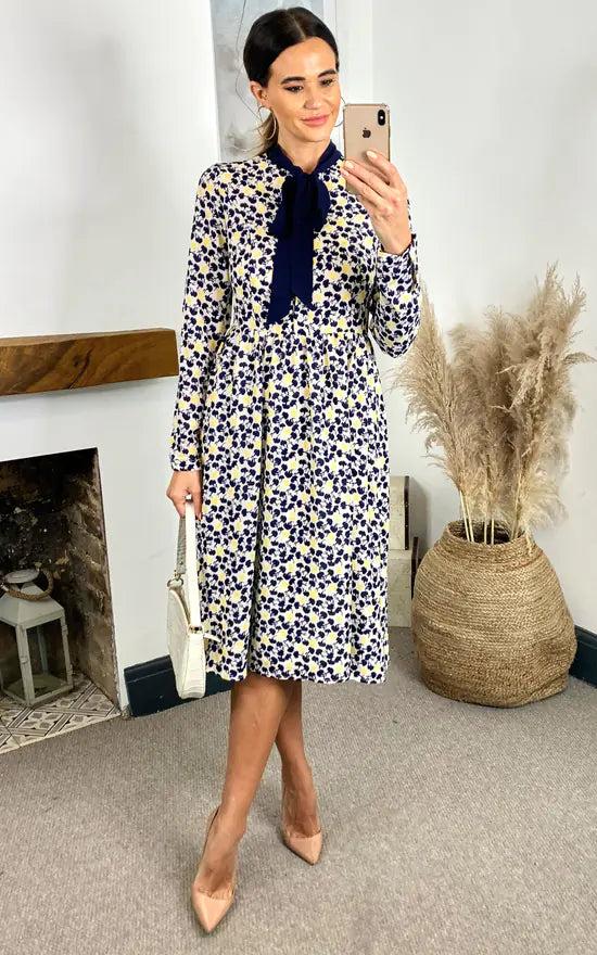 fever london Stella Printed Button Down Dress With Neck Tie (Yellow & Black)