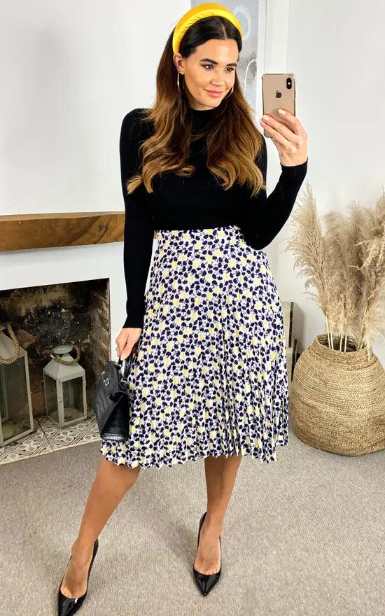 Fever London Stella Printed Pleated Skirt (Yellow & Black)