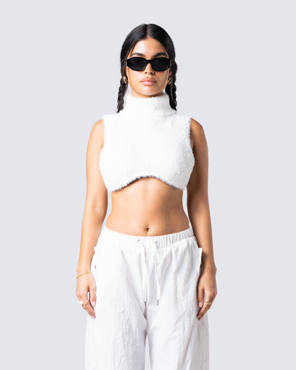 Finesse Beckett White Cropped Knit Top
