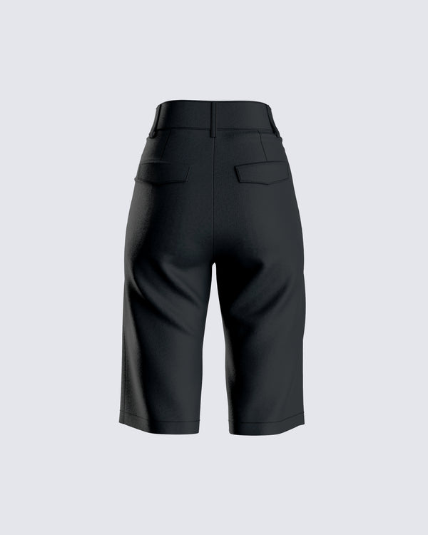 Finesse Birna Black Crepe Bermuda Shorts