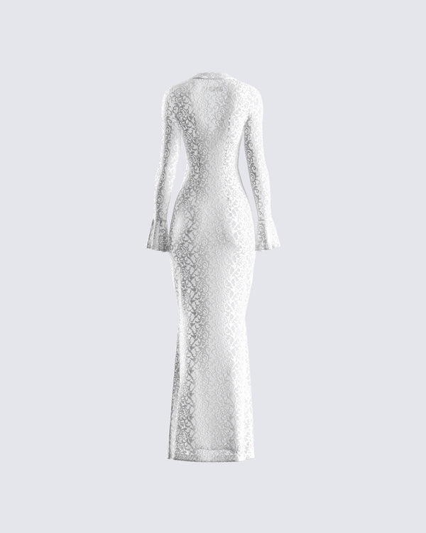 Finesse Kobina White Lace Maxi Dress