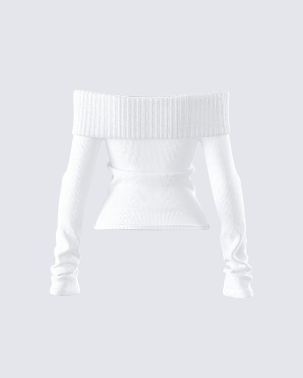 Finesse Lorraine White Sweater Knit Top