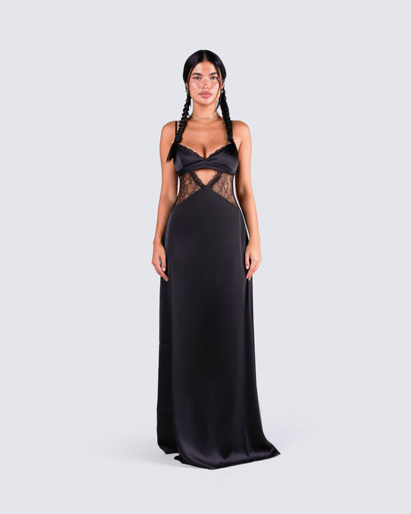 Finesse Mei Black Lace Insert Maxi Dress