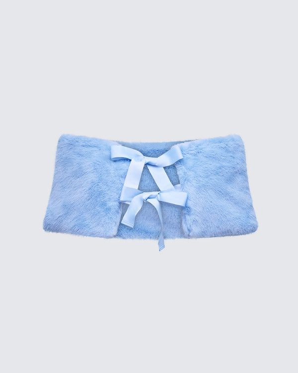 finesse Noelle Blue Faux Fur Shrug