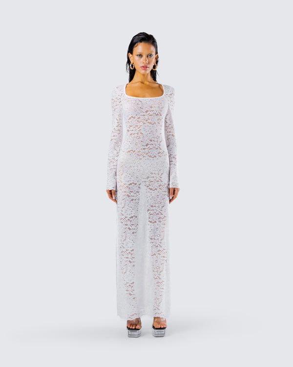 Finesse Tanith White Lace Maxi Dress