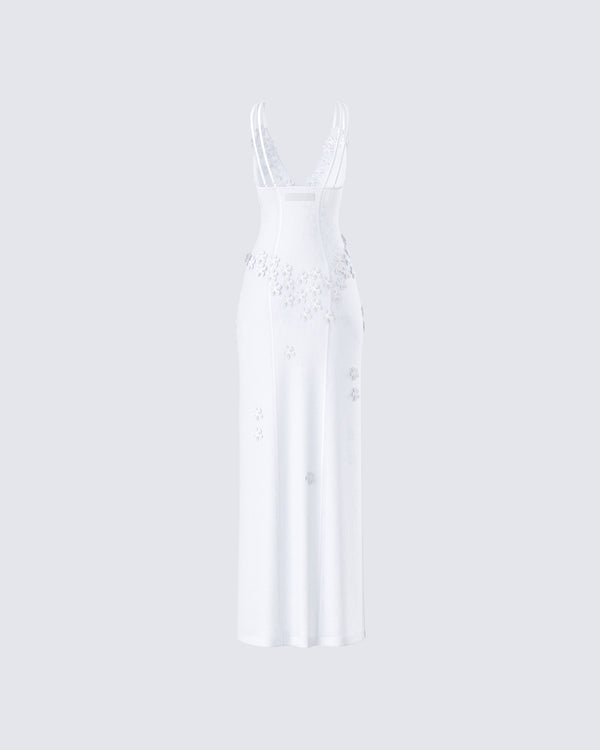 Finesse Twyla White Floral Mesh Maxi Dress